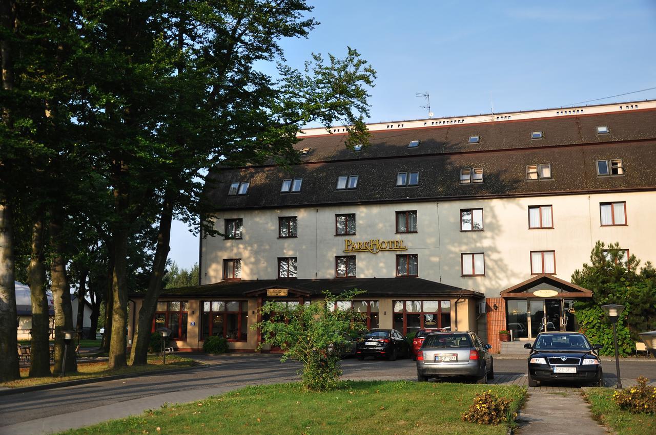 Wielka Wies  Parkhotel Economic מראה חיצוני תמונה