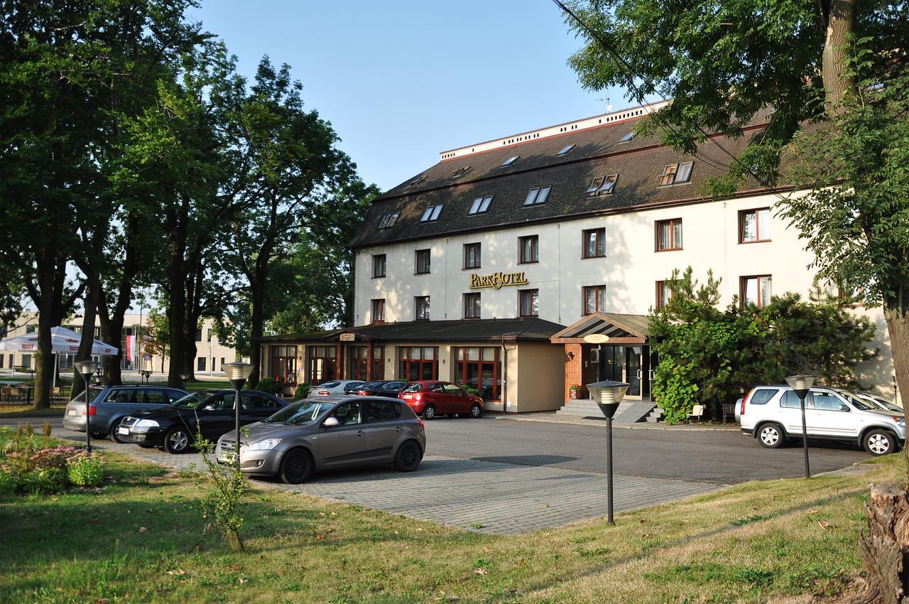 Wielka Wies  Parkhotel Economic מראה חיצוני תמונה