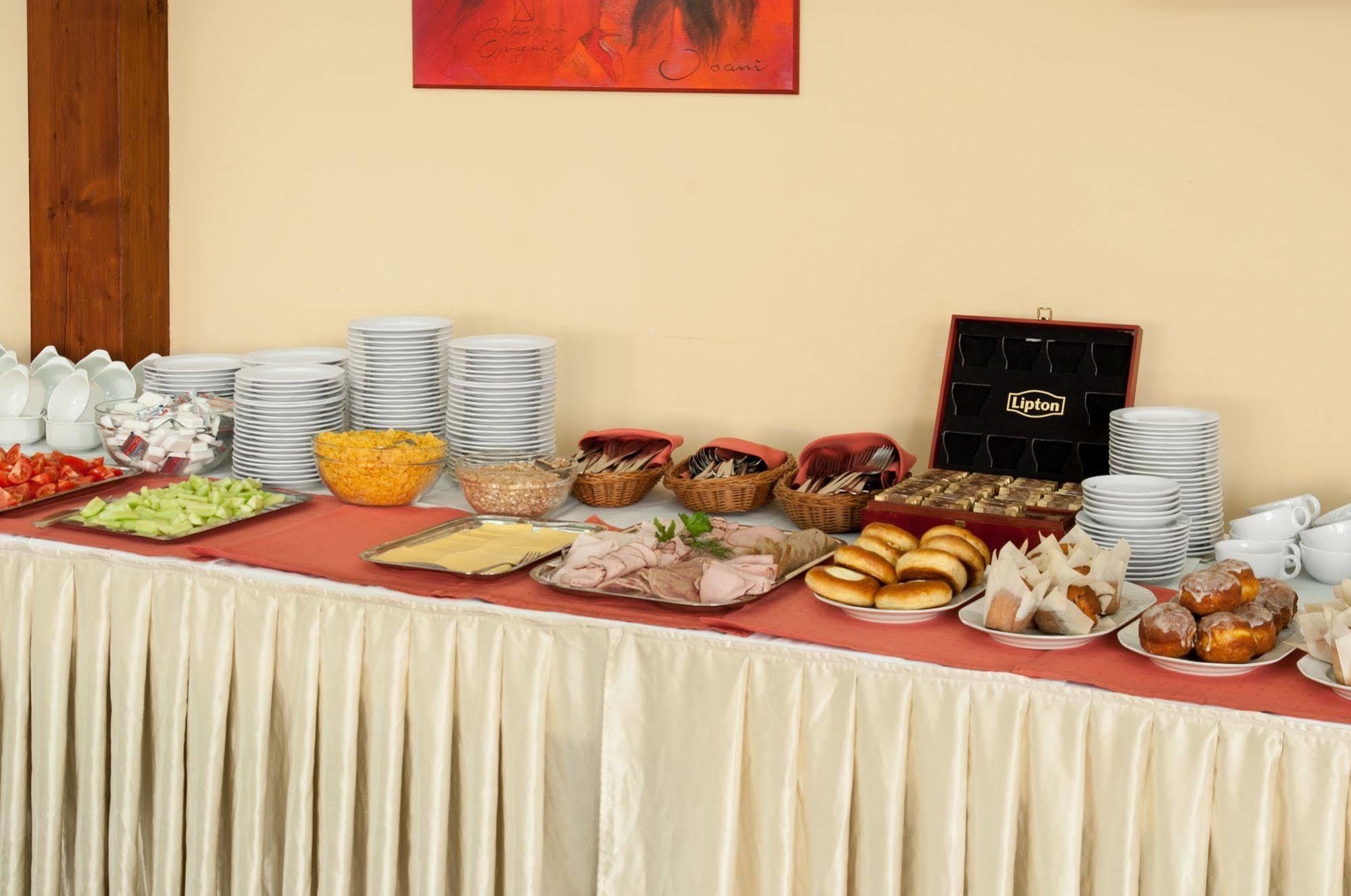 Wielka Wies  Parkhotel Economic מראה חיצוני תמונה