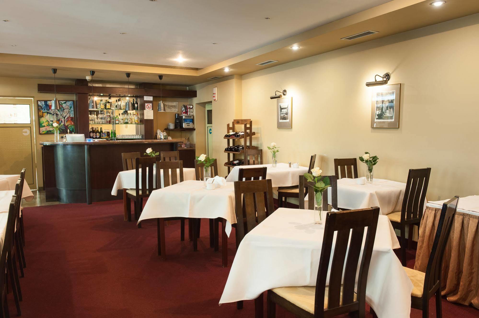 Wielka Wies  Parkhotel Economic מראה חיצוני תמונה